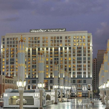 麦地那瑞享酒店 外观 照片 Riad Square Hotel