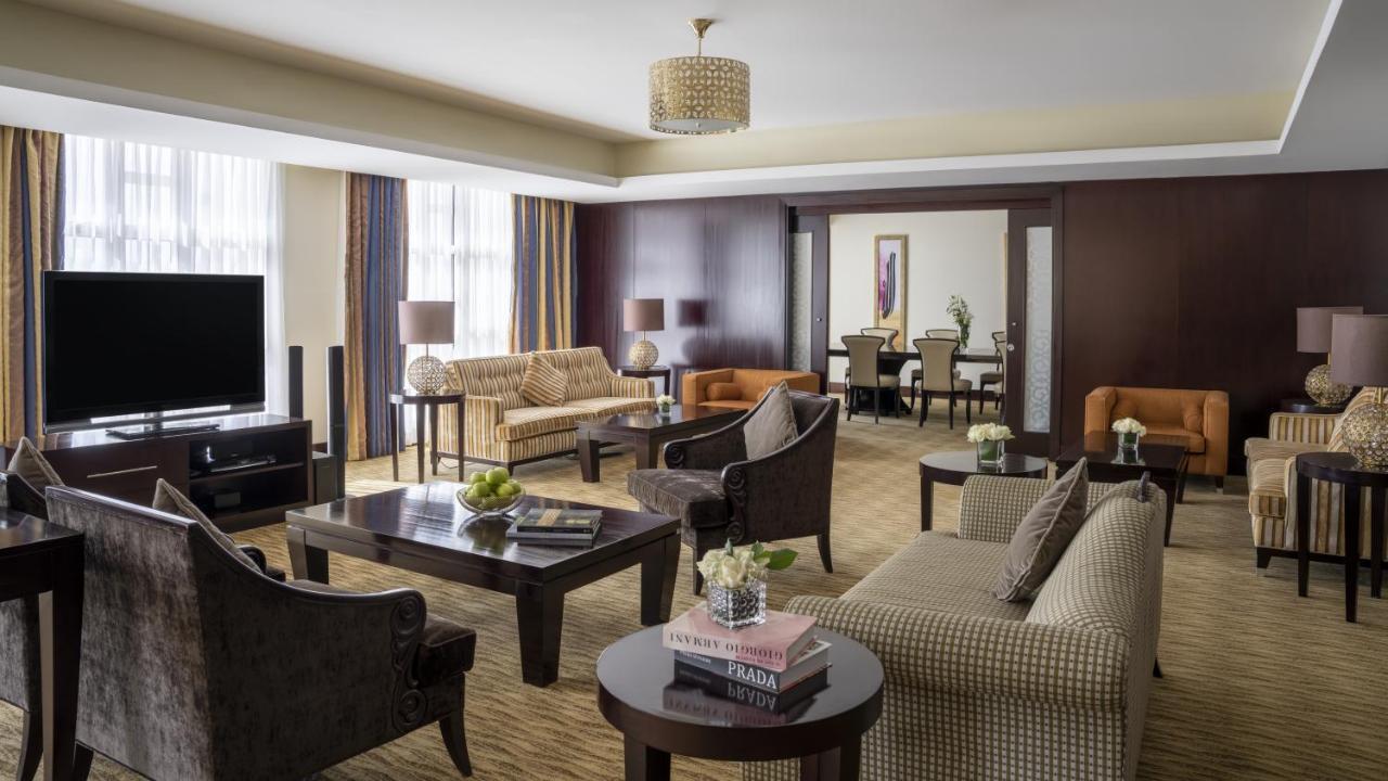 麦地那瑞享酒店 外观 照片 A suite at the Mandarin Oriental, Bangkok